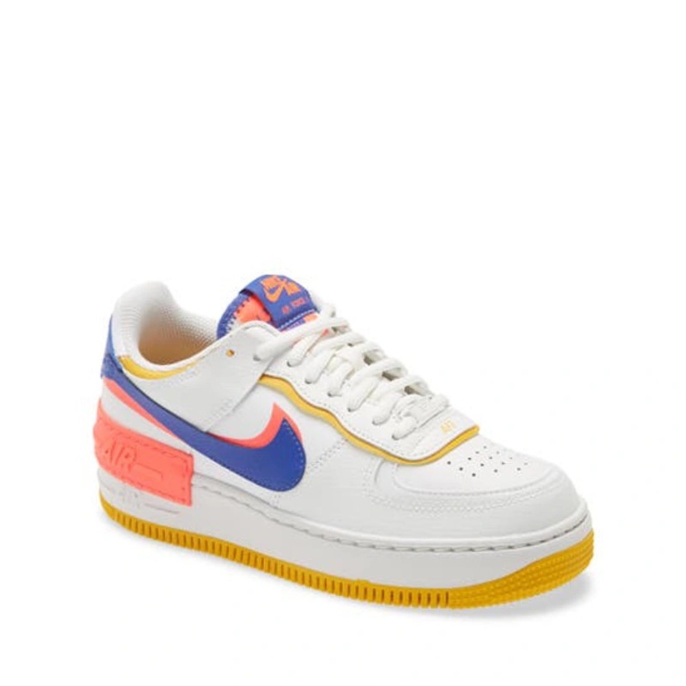 NIKE Air Force 1 Shadow. Size 7